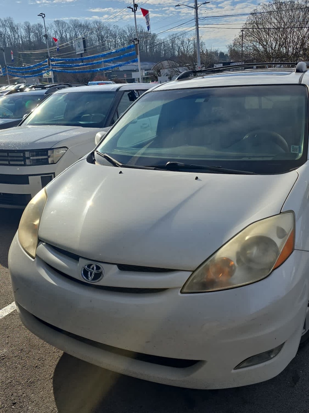 Used 2010 Toyota Sienna XLE Van