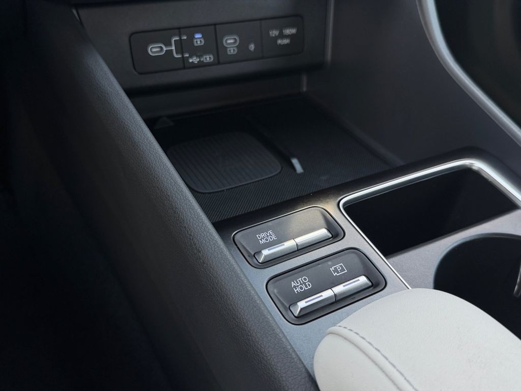 2025 Hyundai Sonata SEL - Photo 23