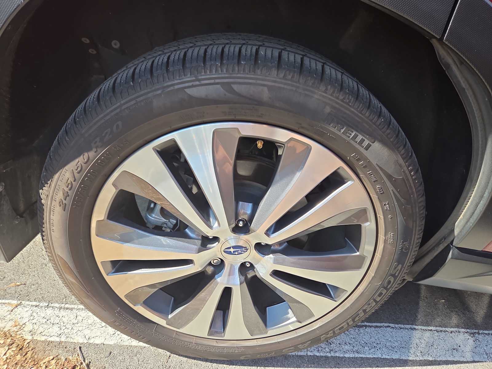 2020 Subaru Ascent Premium photo 3
