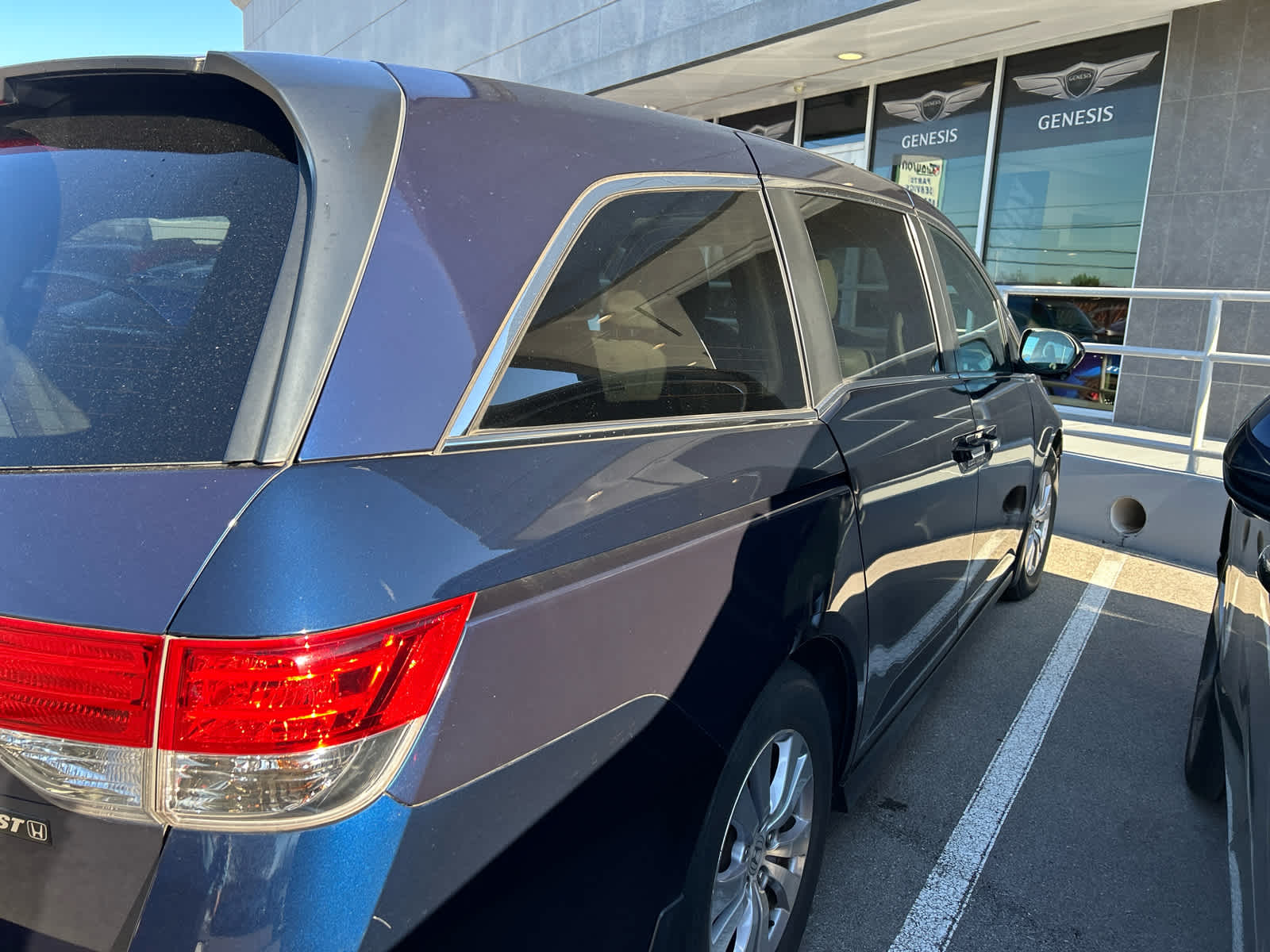 2015 Honda Odyssey EX-L photo 3