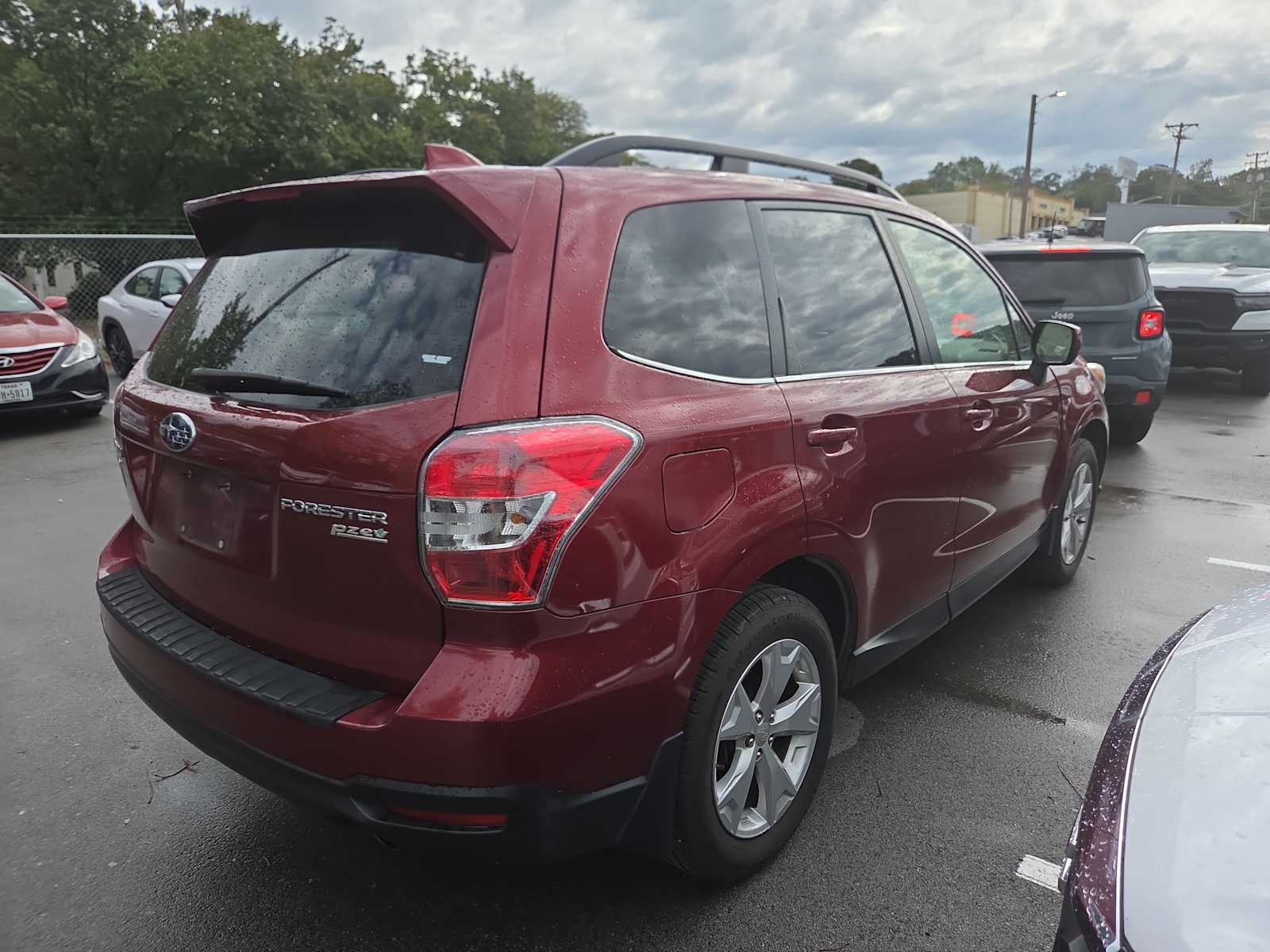 2016 Subaru Forester 2.5i Limited photo 3