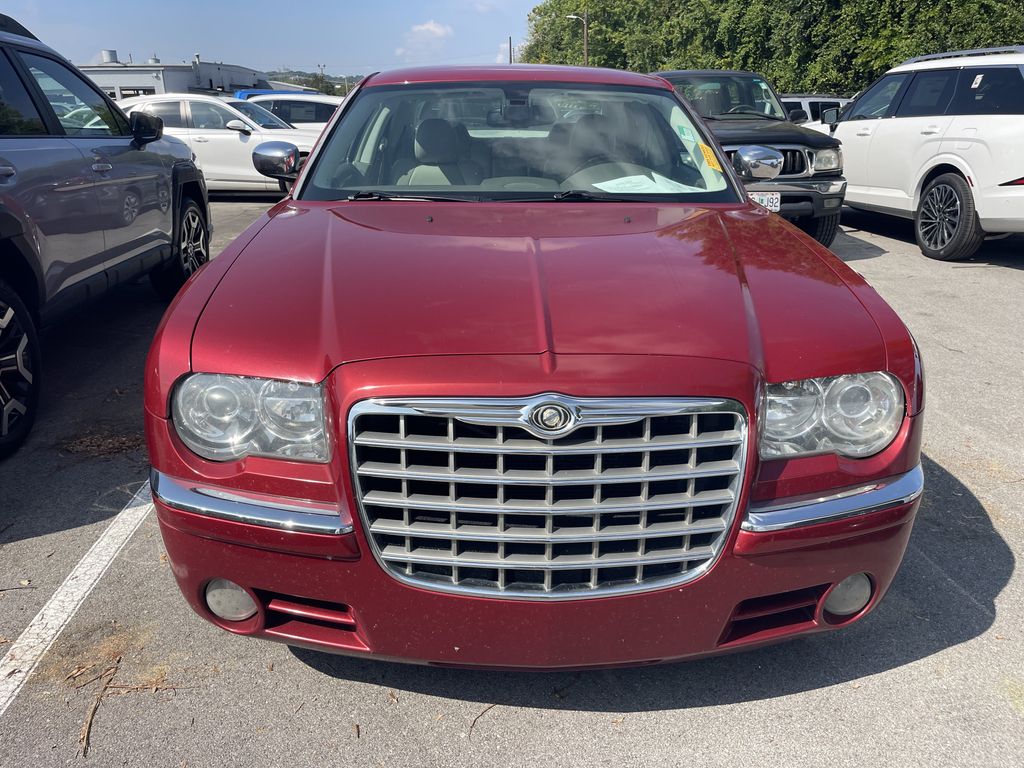 Used 2008 Chrysler 300  with VIN 2C3KA63H68H126286 for sale in Knoxville, TN