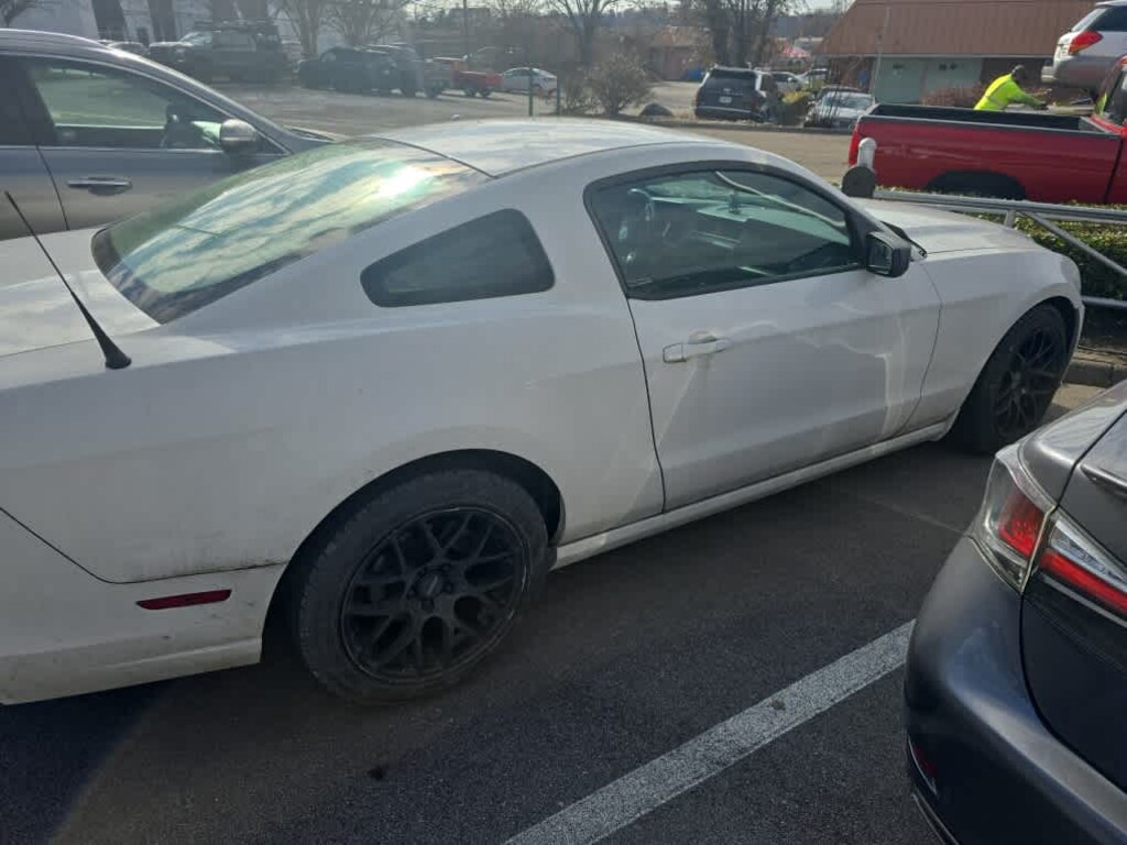 Used 2014 Ford Mustang V6 Coupe