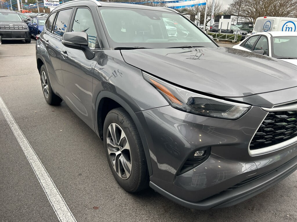Used 2023 Toyota Highlander Hybrid Hybrid XLE SUV