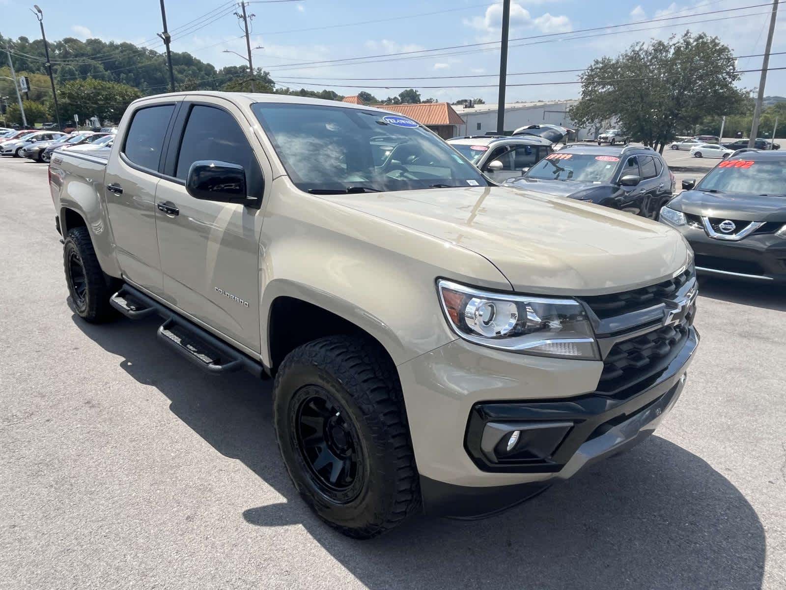 Used 2022 Chevrolet Colorado Z71 with VIN 1GCGTDENXN1163290 for sale in Knoxville, TN