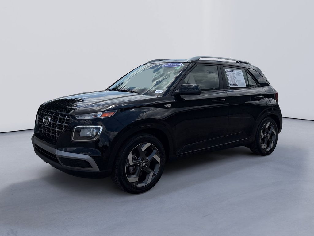 2023 Hyundai Venue SEL - Photo 7