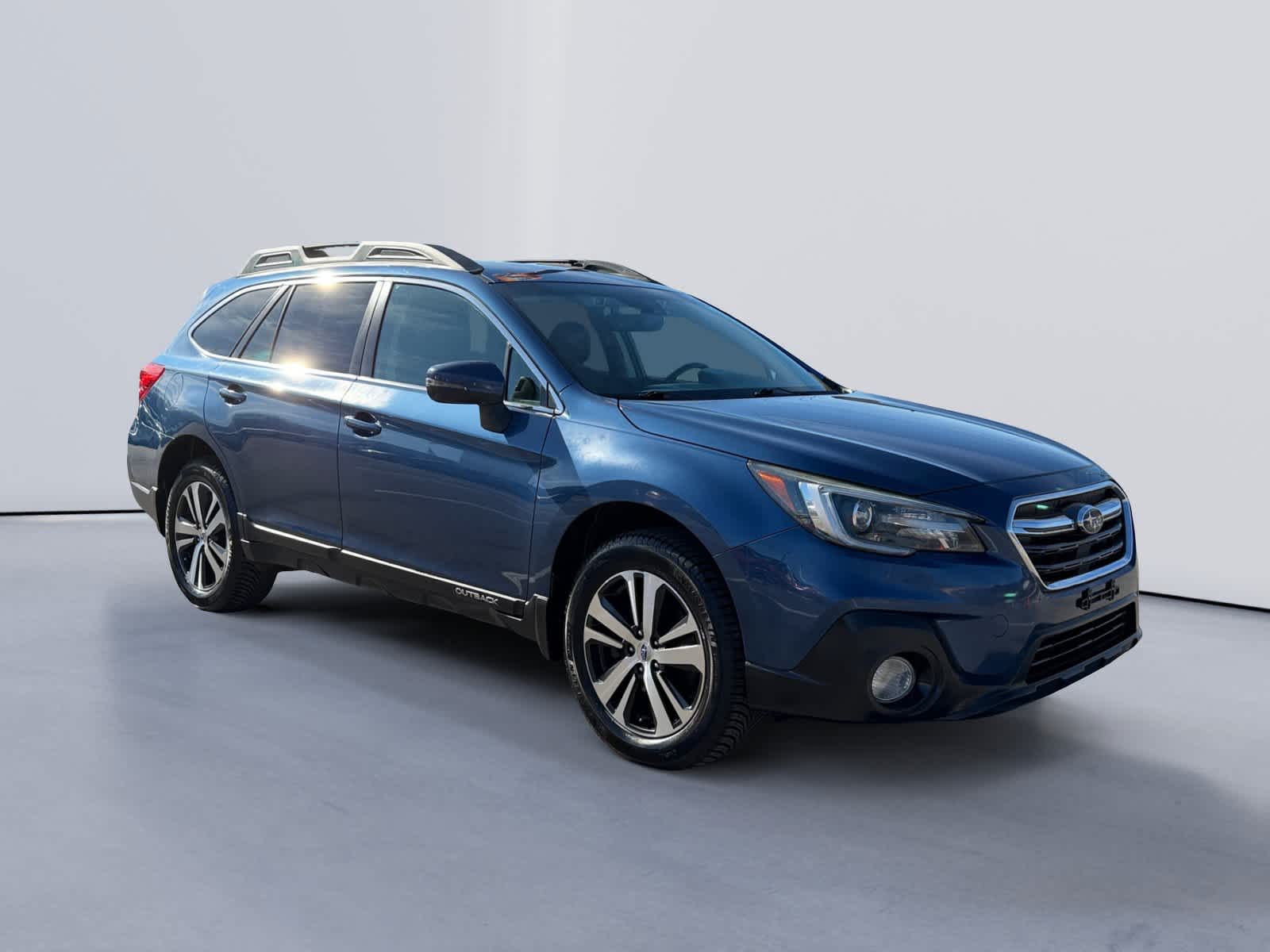 2019 Subaru Outback Limited's photo