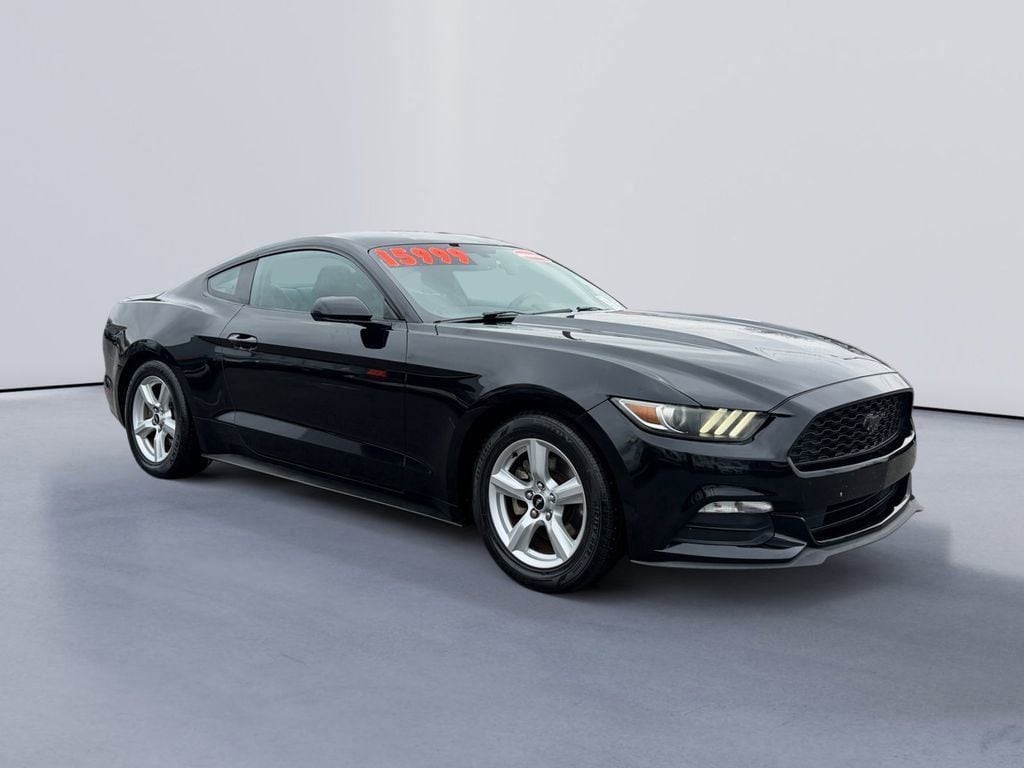 2016 Ford Mustang V6