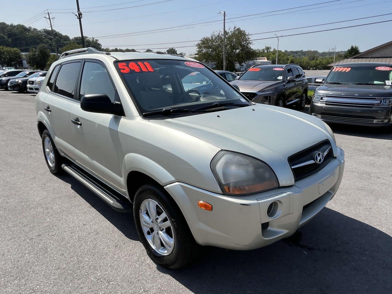 Used 2009 Hyundai Tucson GLS with VIN KM8JM12B09U980117 for sale in Knoxville, TN