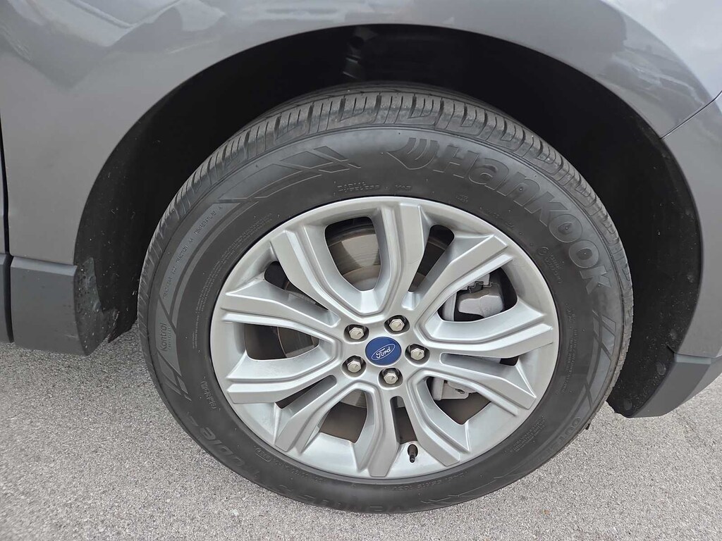 Used 2022 Ford Edge Titanium SUV