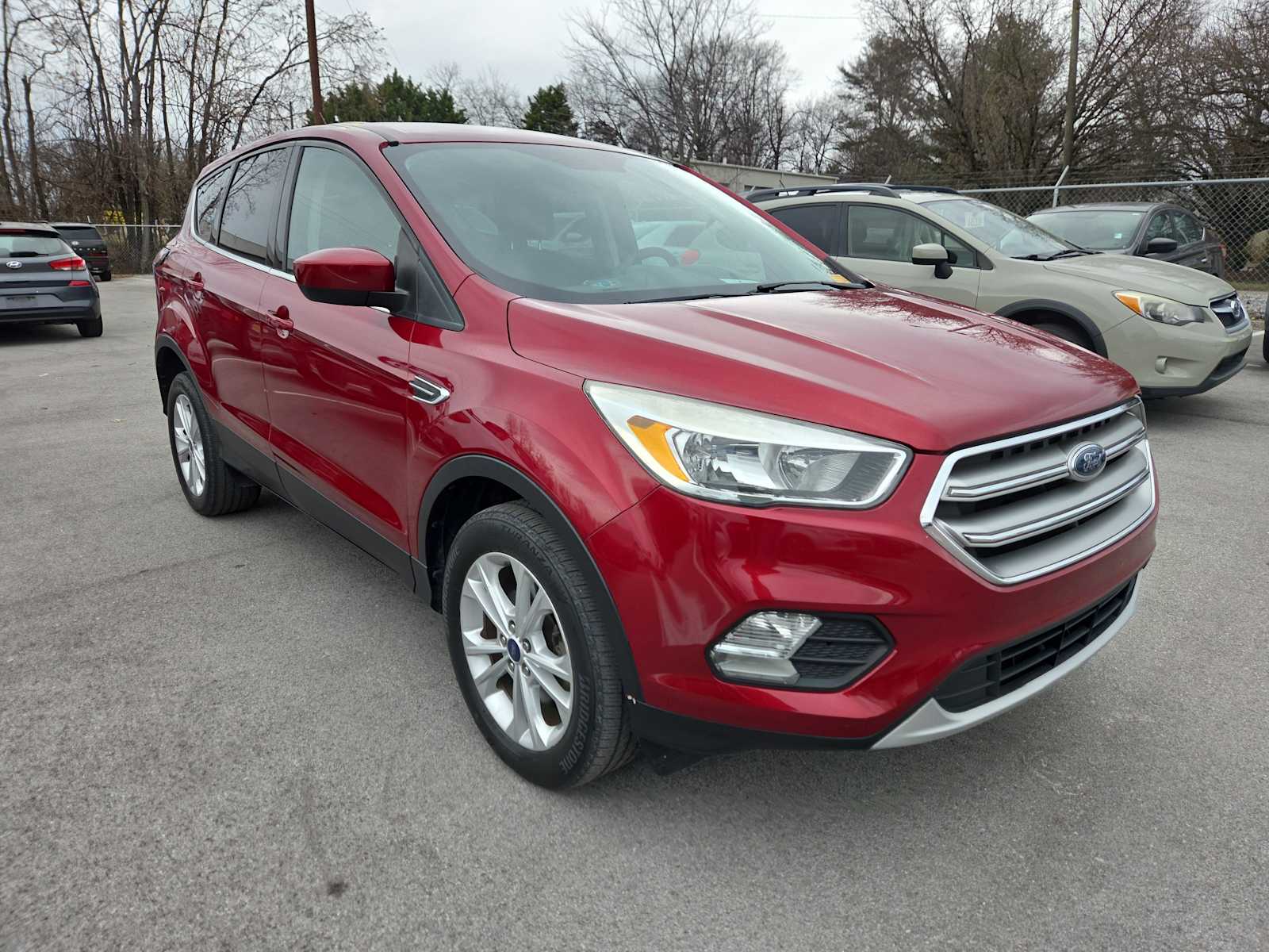 2017 Ford Escape SE's photo