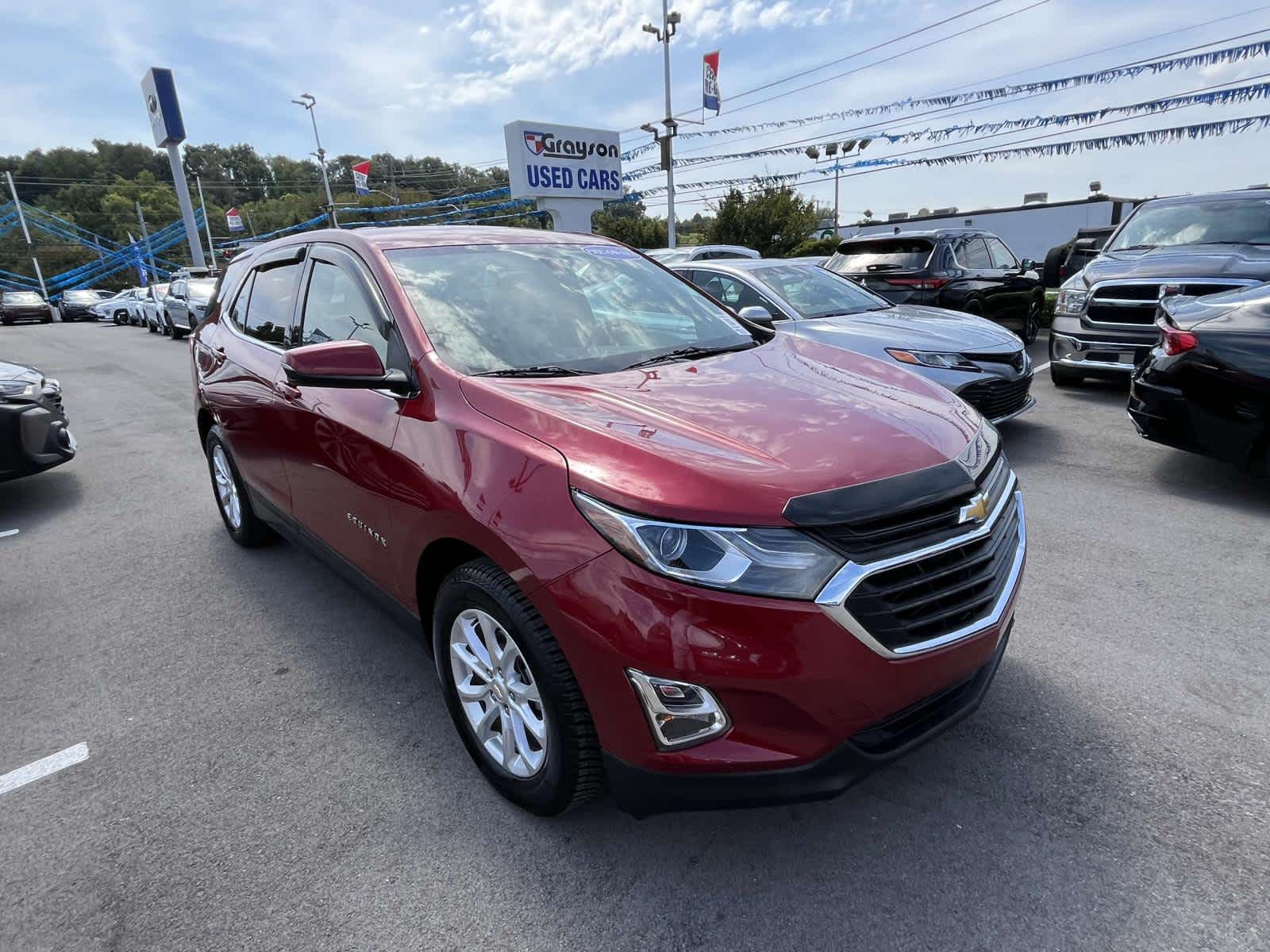 Used 2019 Chevrolet Equinox LT with VIN 2GNAXKEV6K6255074 for sale in Knoxville, TN