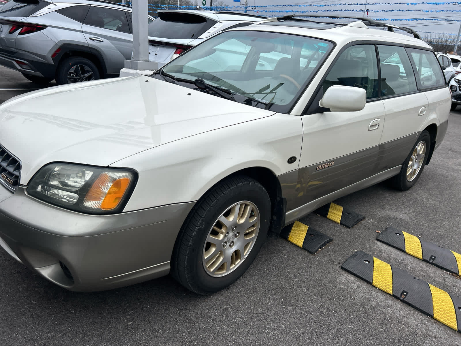 2003 Subaru Outback H6's photo