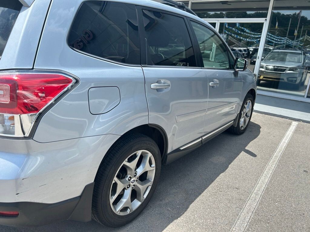 Used 2017 Subaru Forester 2.5i Touring SUV