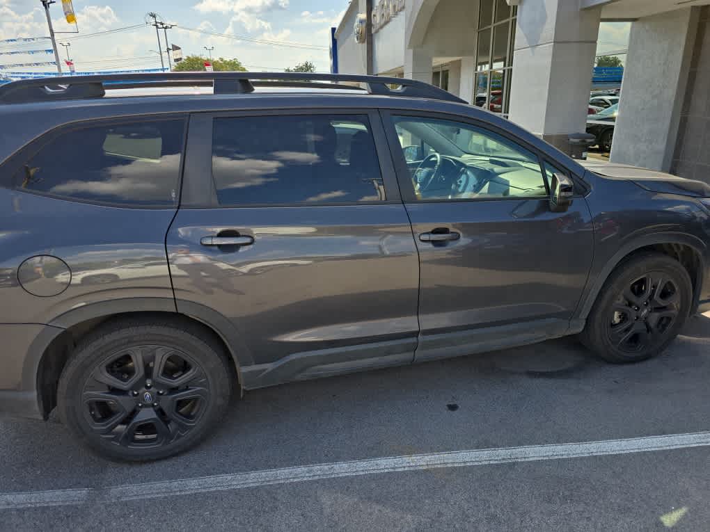 2023 Subaru Ascent Onyx Edition Limited photo 2