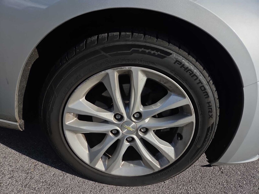 Used 2018 Chevrolet Malibu LT Sedan