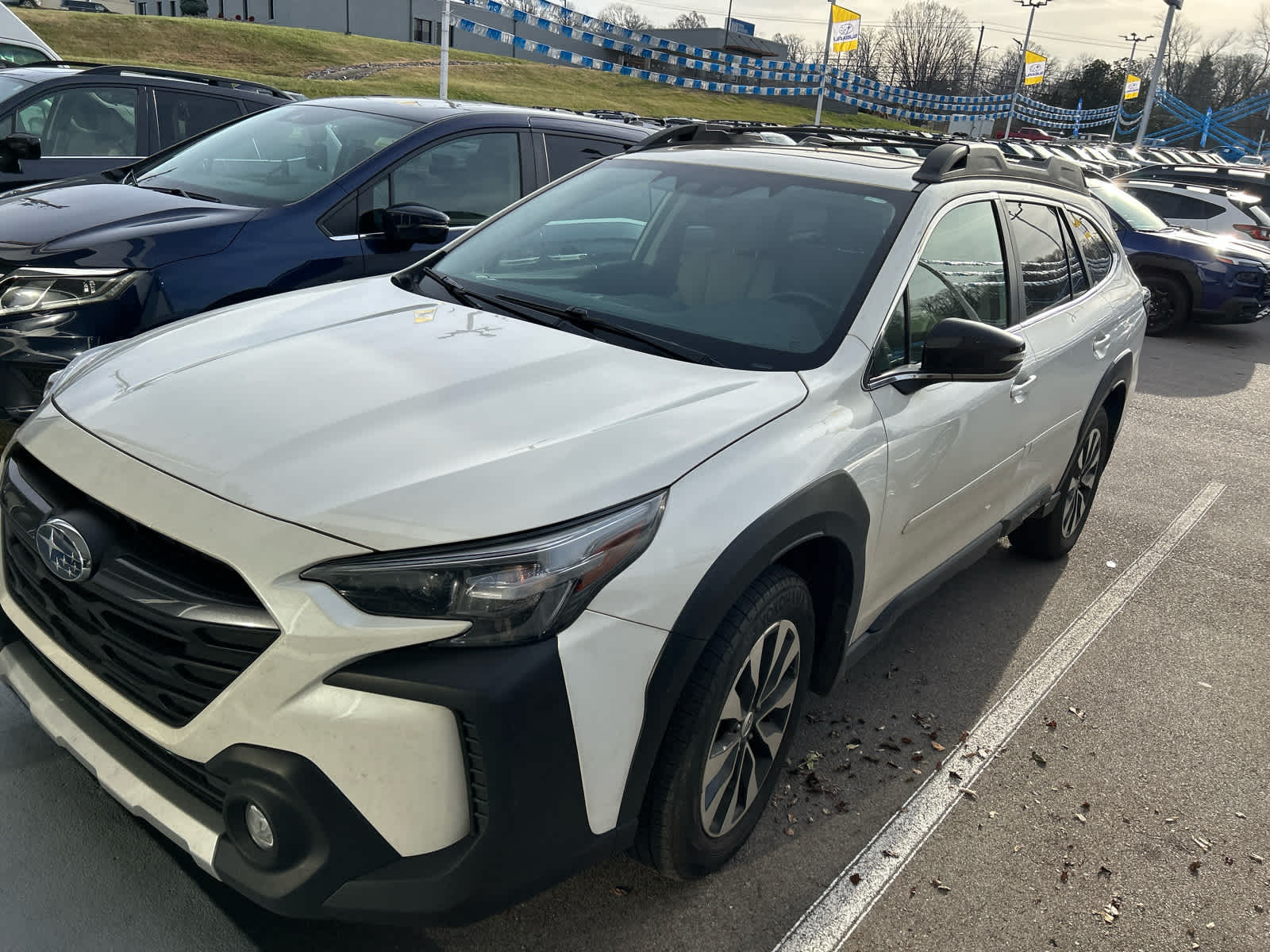 2024 Subaru Outback Limited's photo