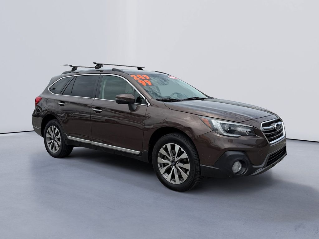 2019 Subaru Outback 3.6R Touring's photo