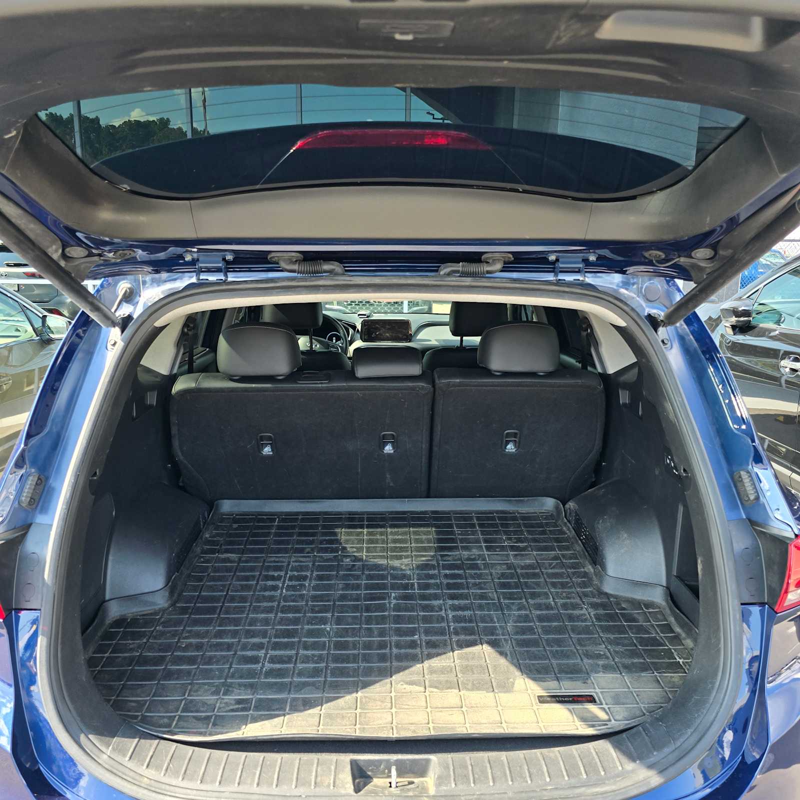 2023 Hyundai Santa Fe Limited photo 4