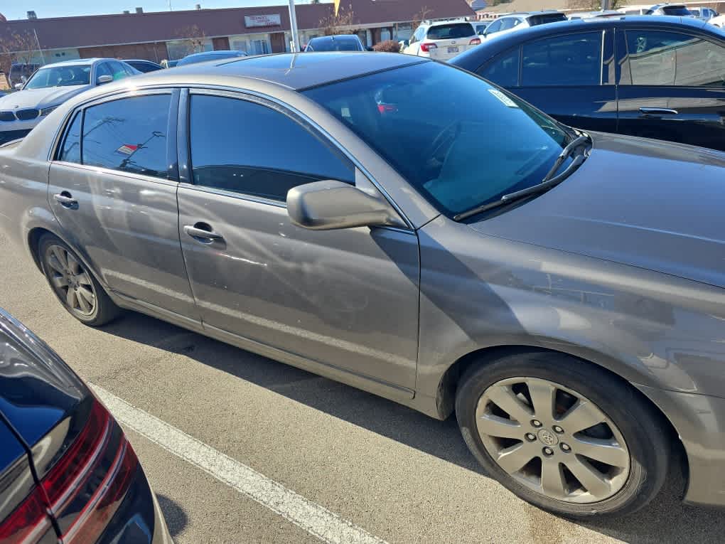 Used 2006 Toyota Avalon Touring with VIN 4T1BK36B76U163867 for sale in Knoxville, TN