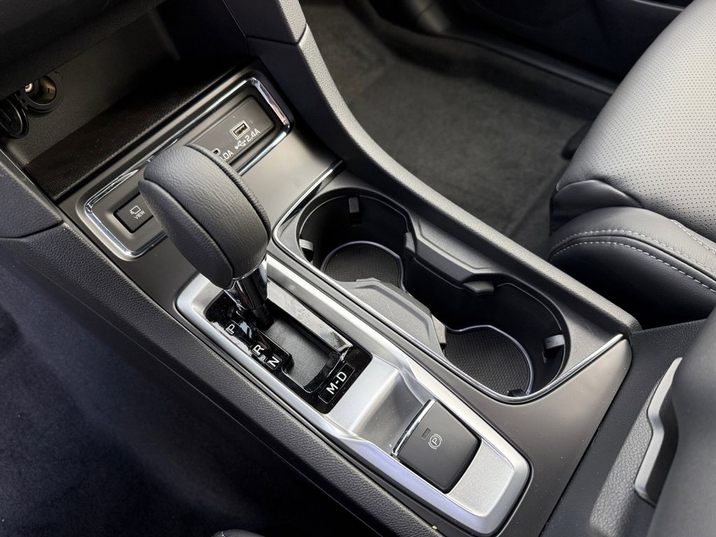 2026 Subaru Ascent Limited - Photo 20