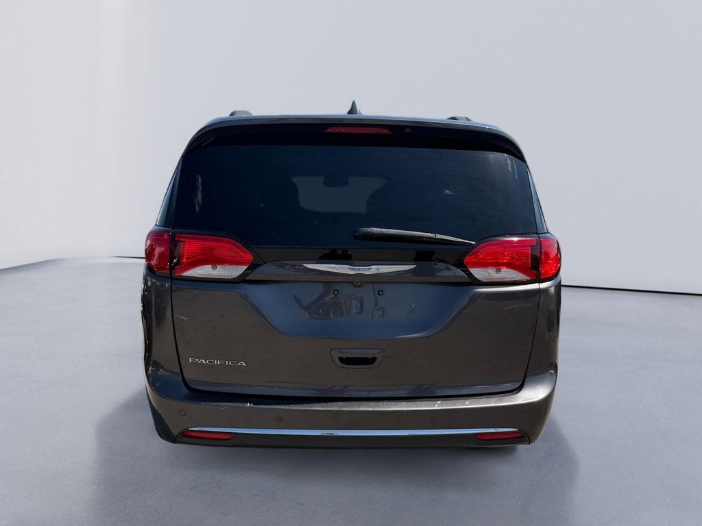 Used 2017 Chrysler Pacifica Touring L Van