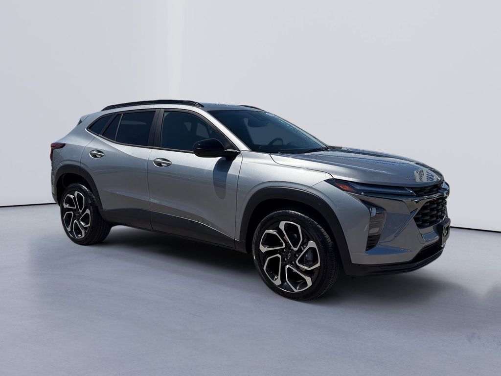 2025 Chevrolet Trax 2RS's photo