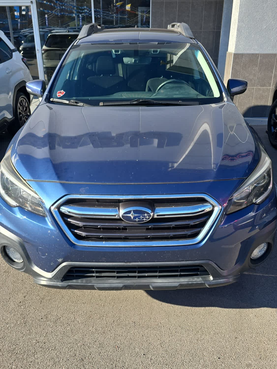 2019 Subaru Outback Premium's photo