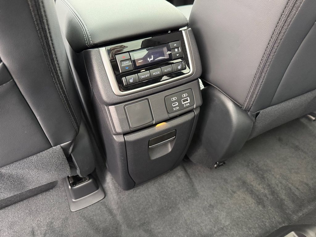 2026 Subaru Ascent Limited - Photo 27