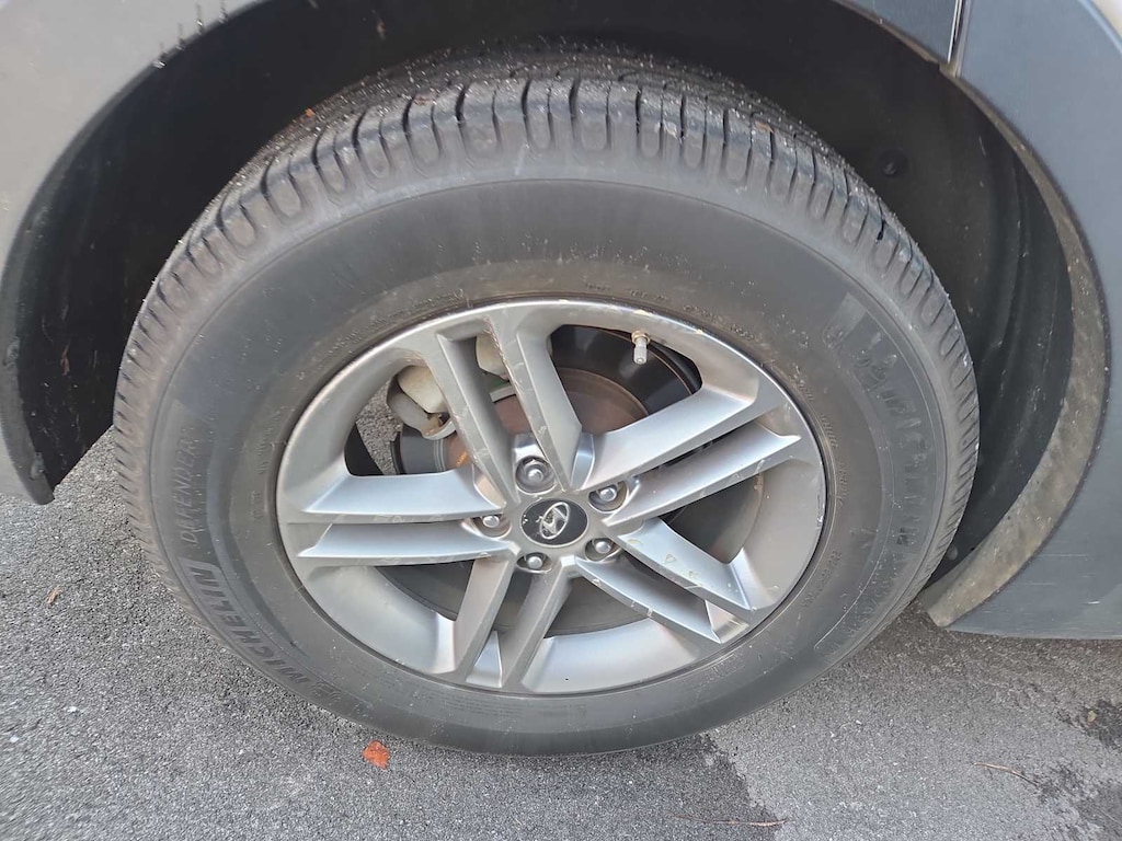 Used 2017 Hyundai Santa Fe Sport 2.4L SUV