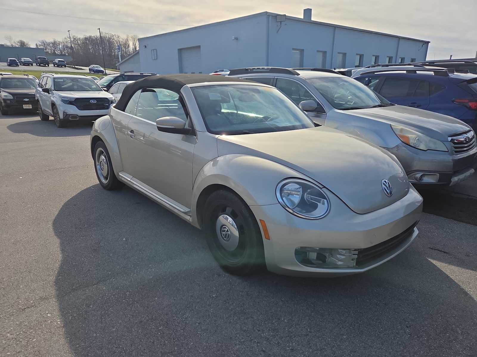 2015 Volkswagen Beetle 1.8's photo