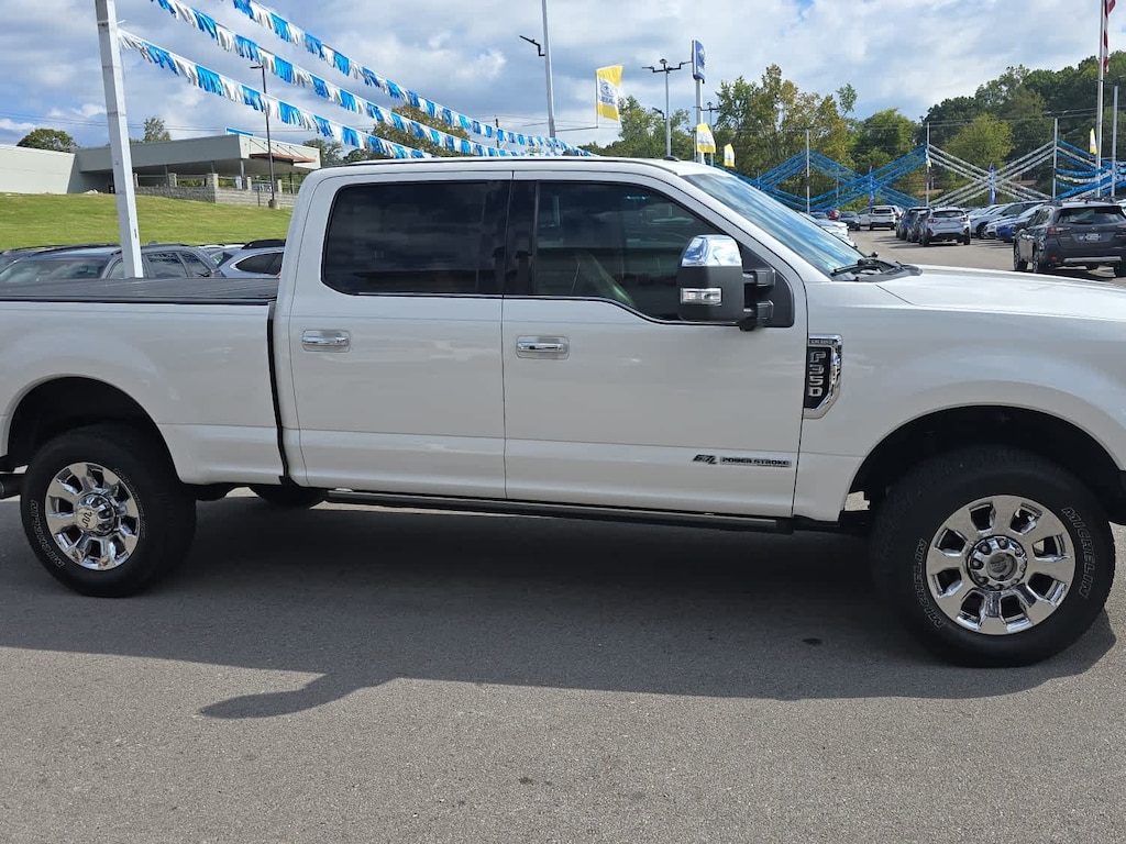 Used 2018 Ford F-350 King Ranch 4WD Crew Cab 6.75 Box Truck Crew Cab