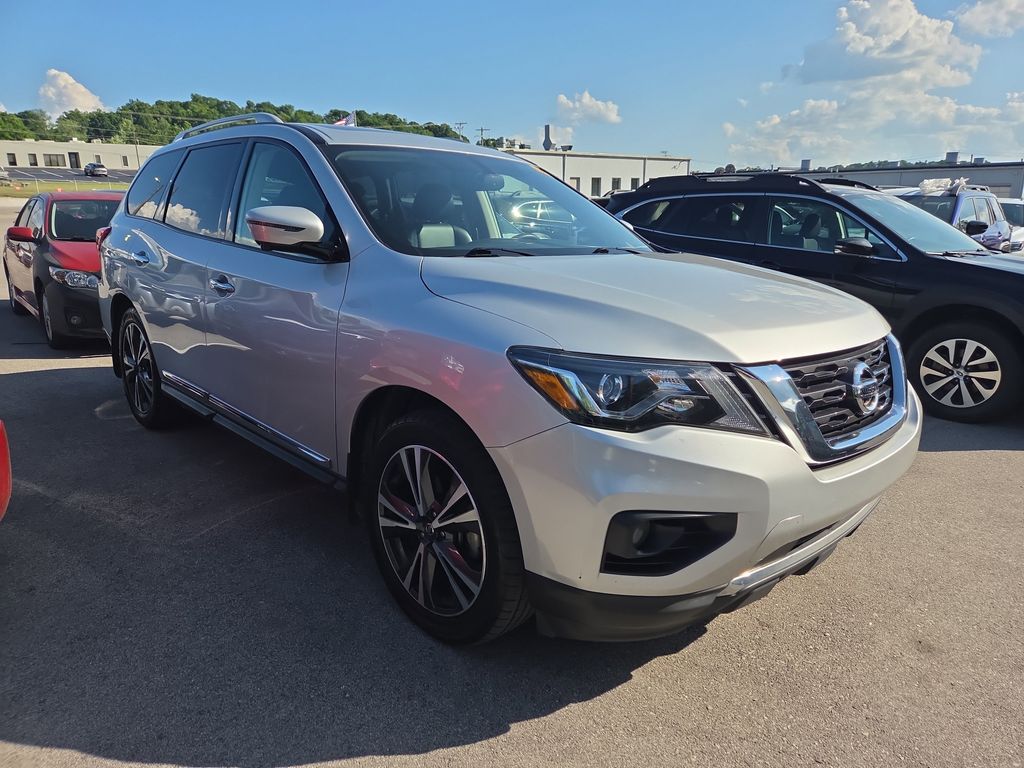 2020 Nissan Pathfinder Platinum 4WD's photo