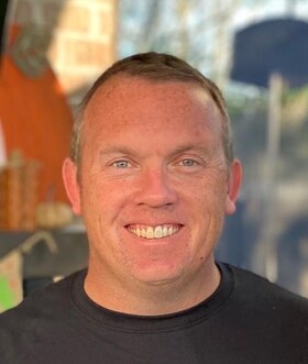 Staff member Seth Hart from ID_72e66d45fb99