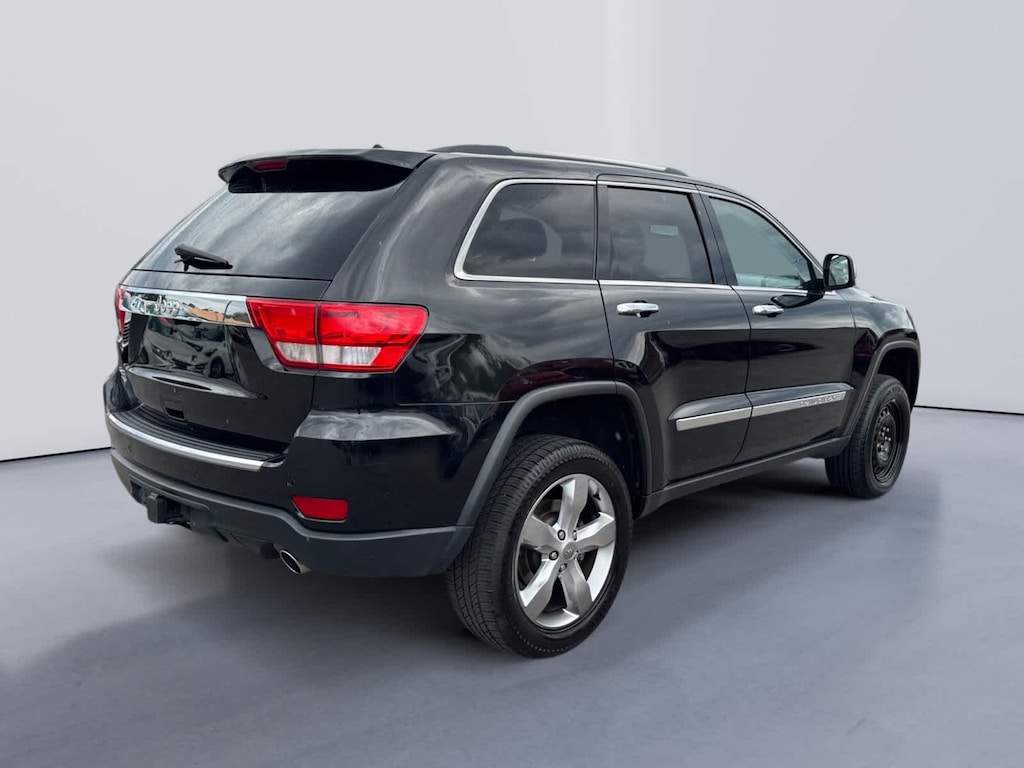 Used 2012 Jeep Grand Cherokee Overland SUV
