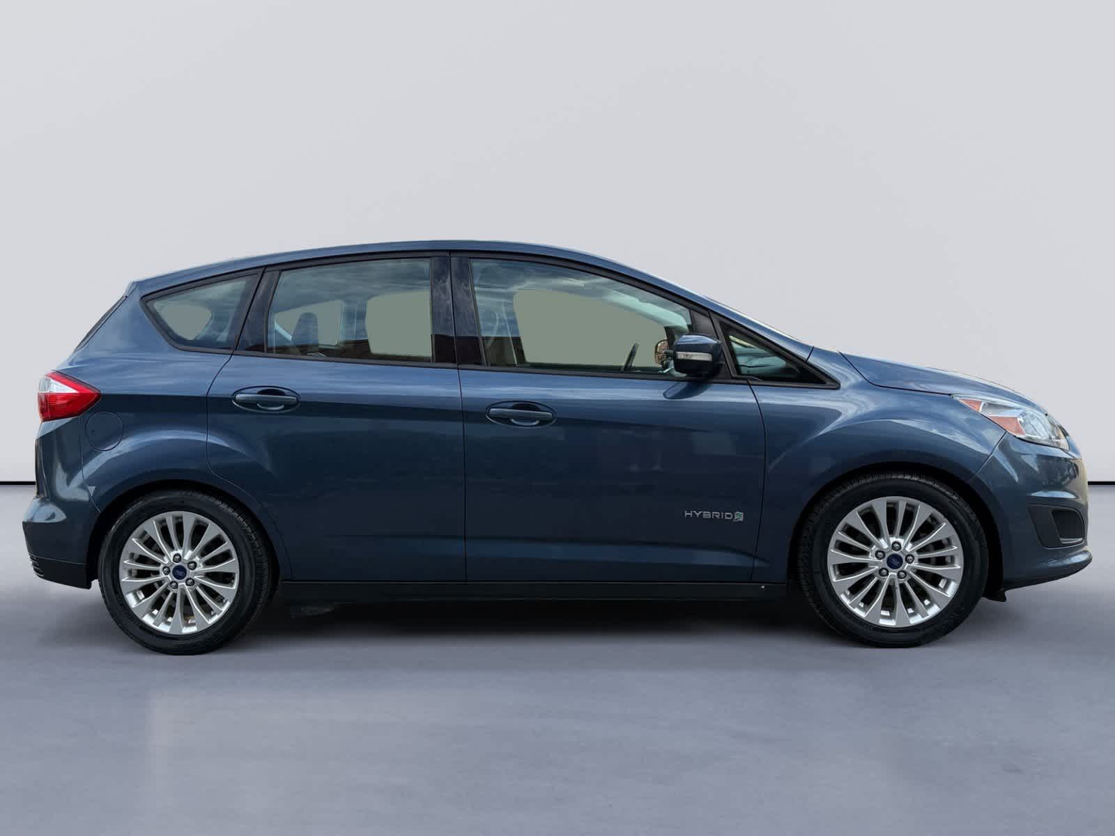 2018 Ford C-Max Hybrid SE photo 2