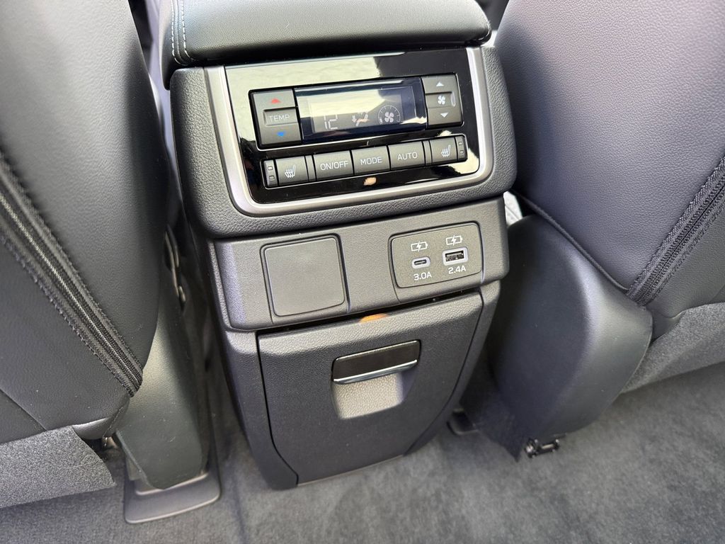 2026 Subaru Ascent Limited - Photo 27
