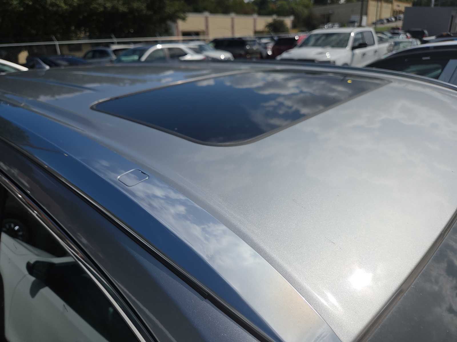 2016 Toyota Highlander XLE photo 3