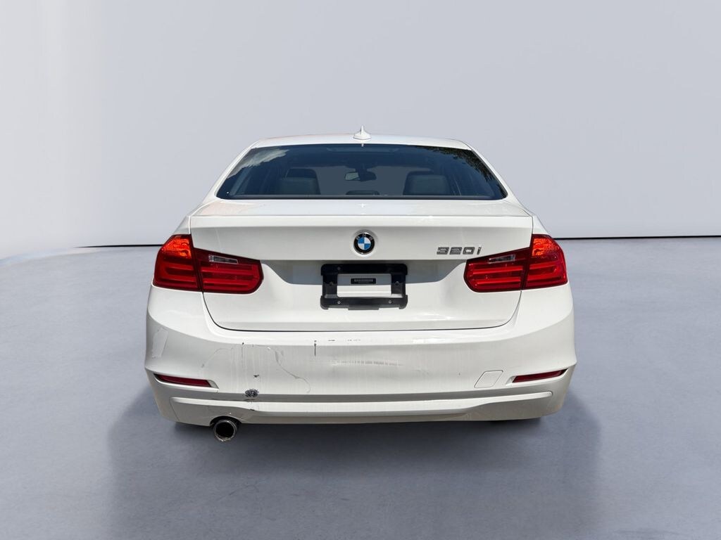 Used 2015 BMW 3 Series 320i Sedan