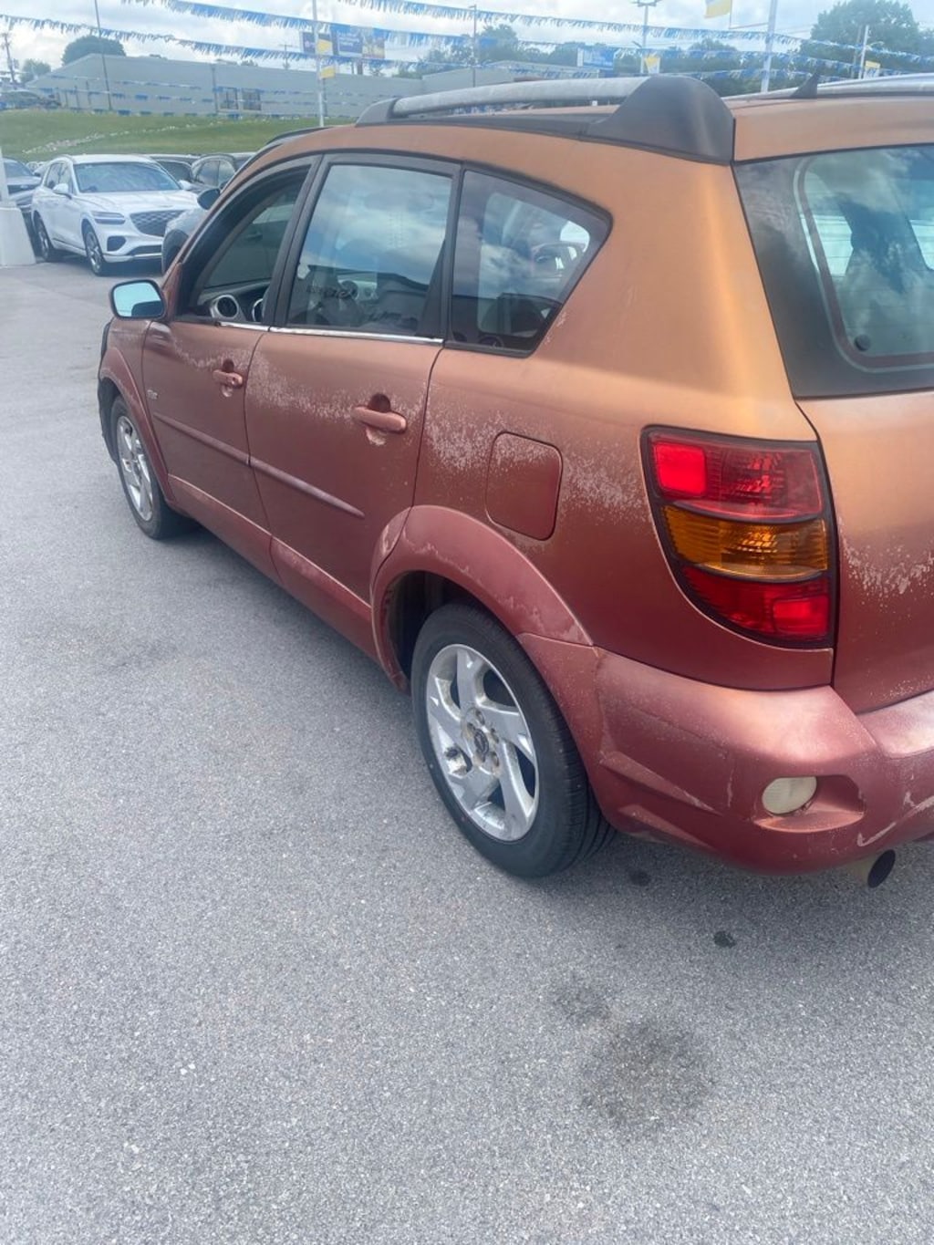 Used 2005 Pontiac Vibe Base Hatchback