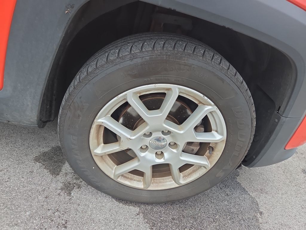 Used 2019 Jeep Renegade Latitude SUV
