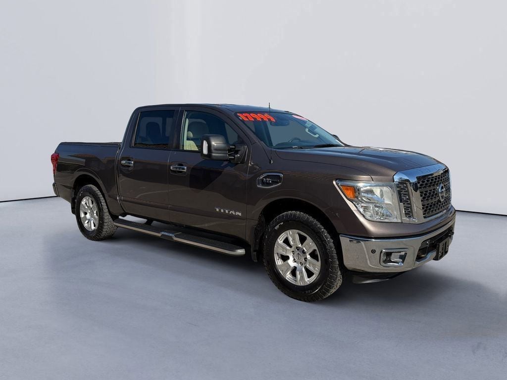 Used 2017 Nissan Titan SV Truck Crew Cab