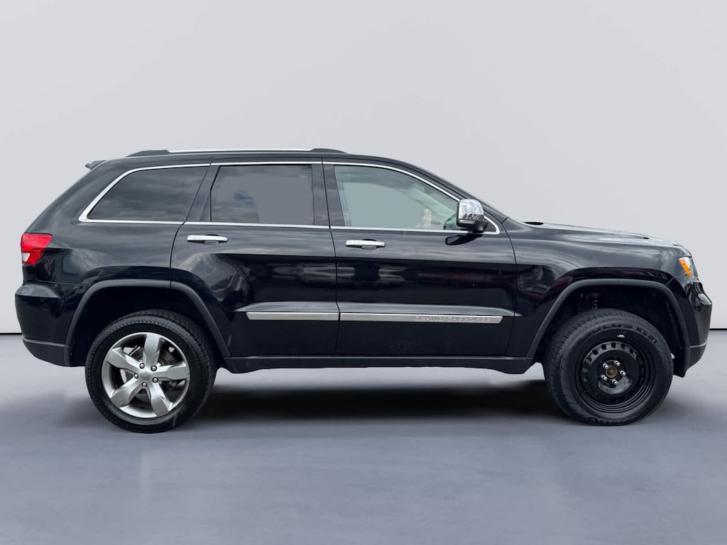 Used 2012 Jeep Grand Cherokee Overland SUV