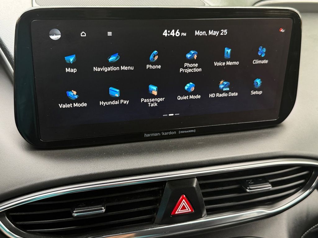 2023 Hyundai Santa Fe Limited - Photo 26