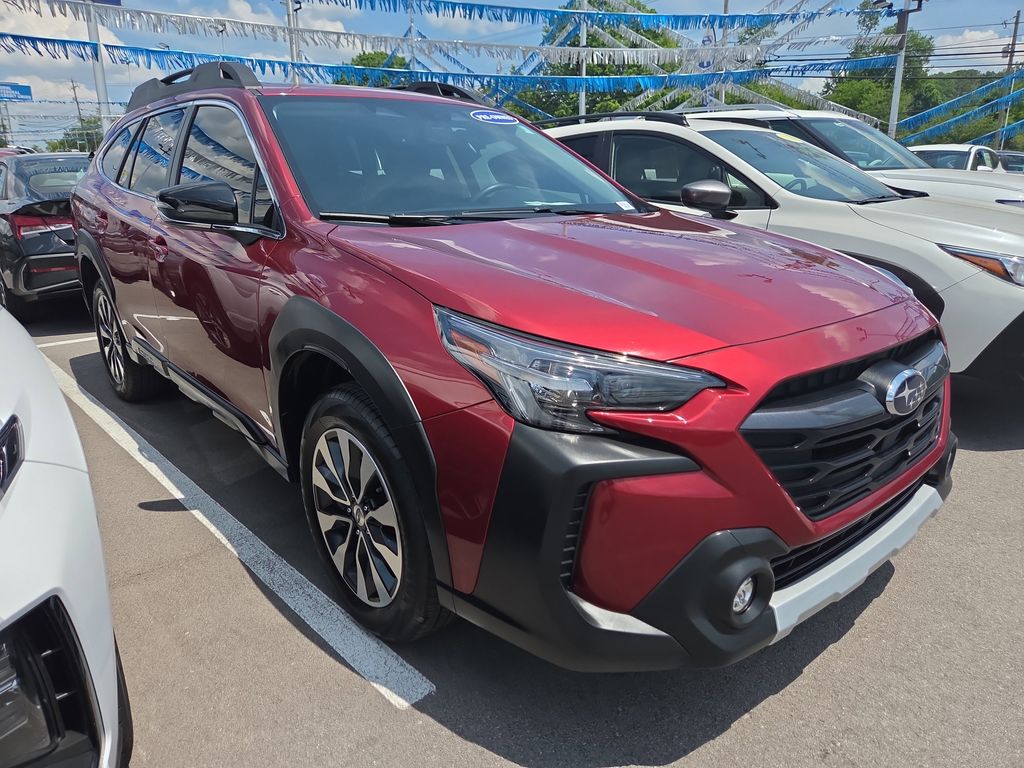 2025 Subaru Outback Limited's photo