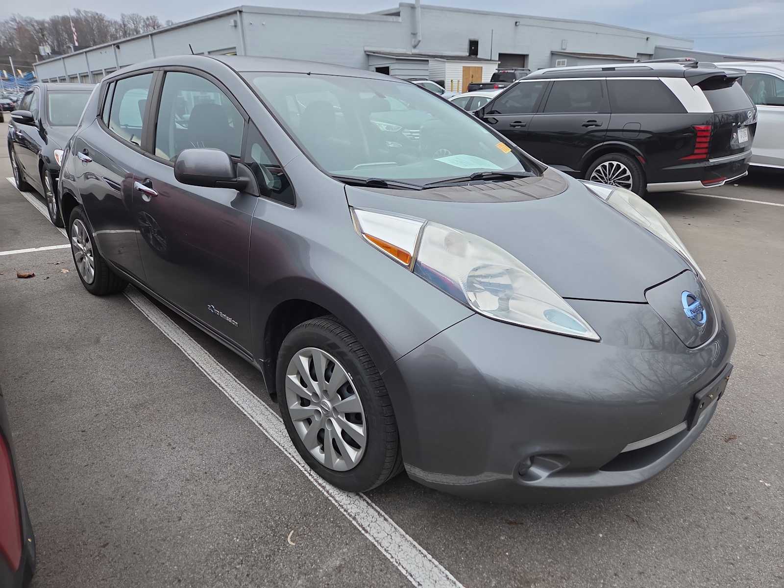 2016 Nissan LEAF S's photo