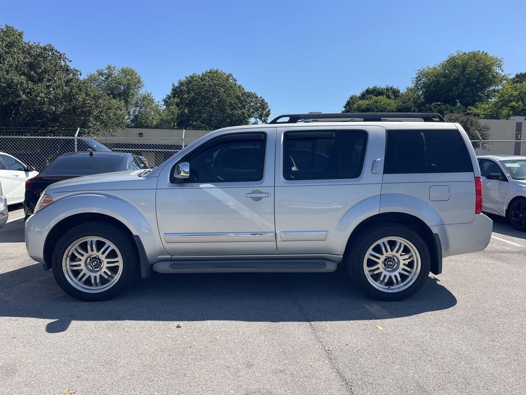 Used 2012 Nissan Pathfinder SV SUV