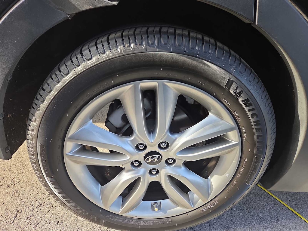 Used 2013 Hyundai Santa Fe 2.0T Sport w/Saddle Int SUV