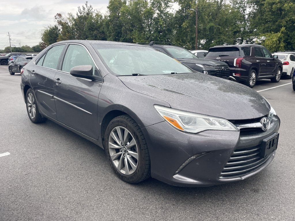 Used 2015 Toyota Camry XLE Sedan