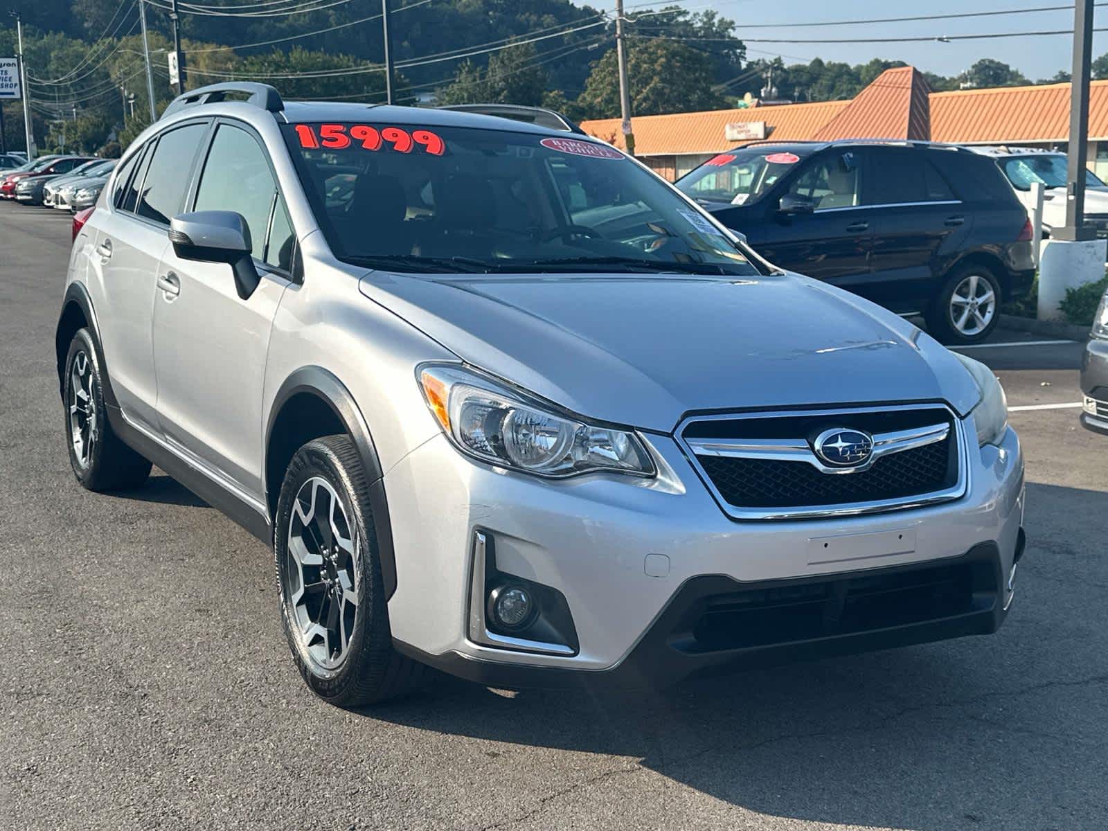 Used 2017 Subaru Crosstrek Limited with VIN JF2GPANC2H8222119 for sale in Knoxville, TN